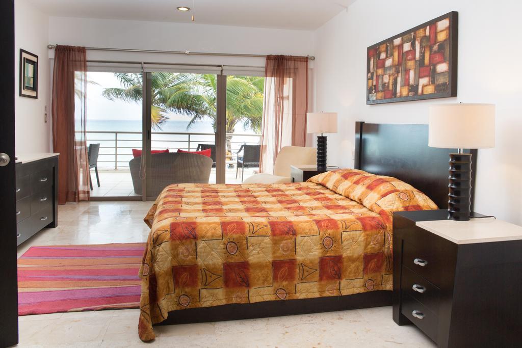 Appartement Ocean Front Corto Maltes 104 In Downtown à Playa del Carmen Extérieur photo