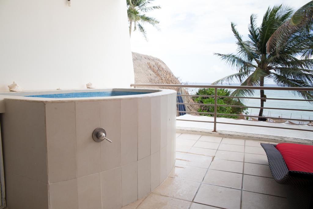 Appartement Ocean Front Corto Maltes 104 In Downtown à Playa del Carmen Extérieur photo