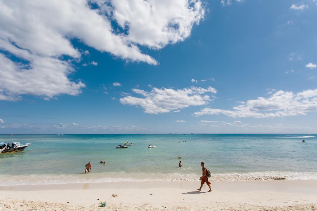 Appartement Ocean Front Corto Maltes 104 In Downtown à Playa del Carmen Extérieur photo